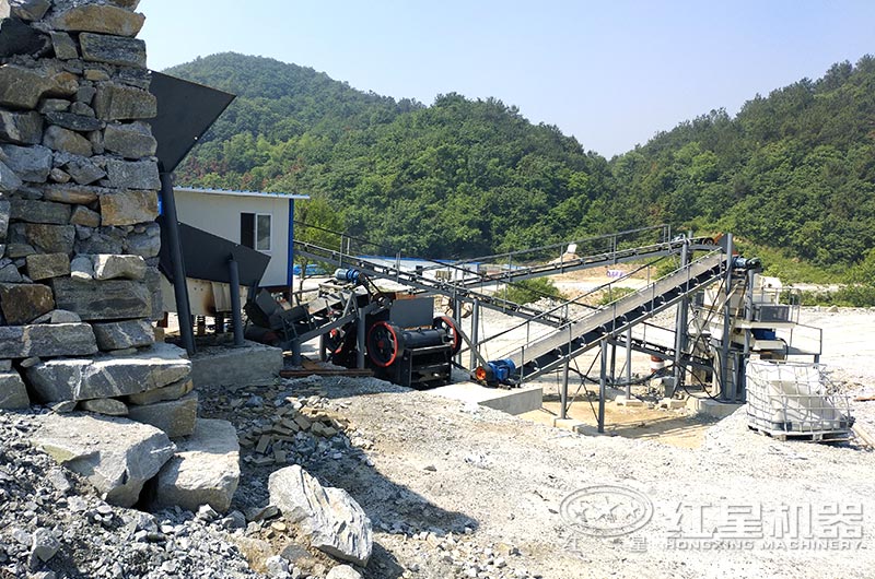 浙江客戶制砂機生產現場圖片