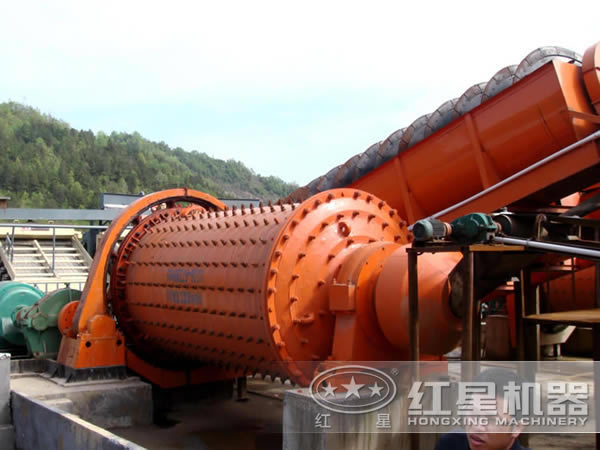 水煤漿球磨機現場圖