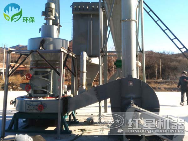 搭配脈沖除塵器的石灰石生產現場