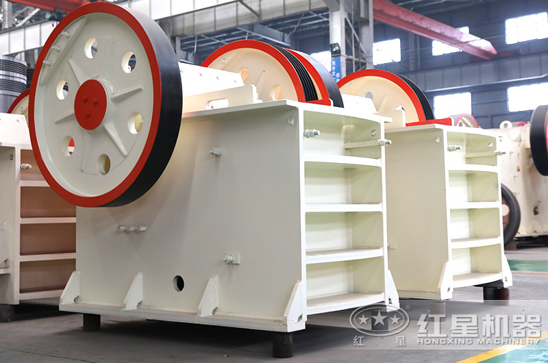 顎式破碎機(jī)車(chē)間