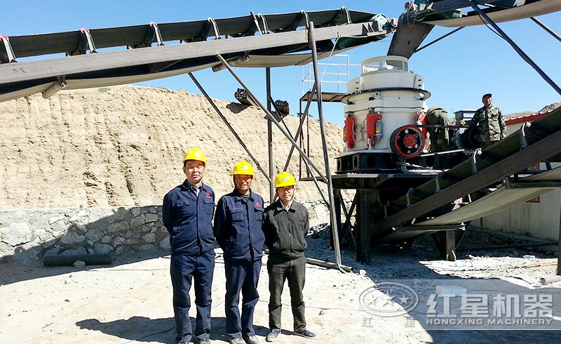 圓錐破碎機生產現場